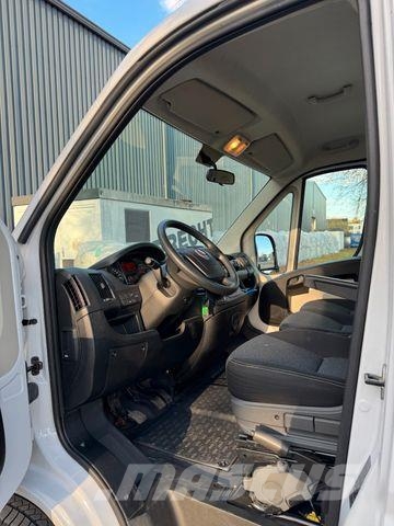Fiat Ducato - Fahrgestell - 94 TKm - Klima Châssis cabine