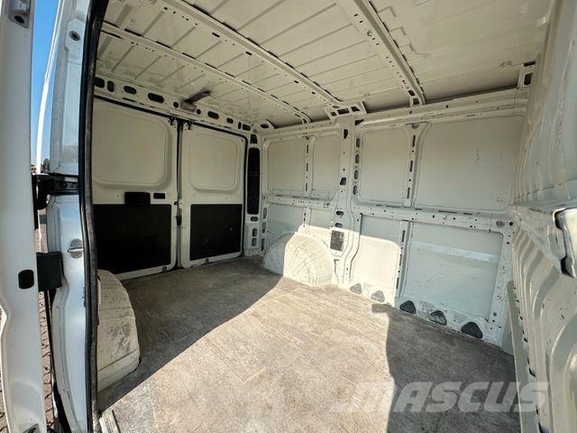 Fiat Ducato KA L1H1/ 96kw/ Autom./ AC / E5/ HU neu Dostavna vozila / kombiji