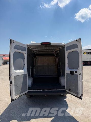 Fiat Ducato Maxi Hochr.-Kasten 35 130 L2H2 RS: 3450 m Panel vans