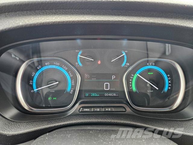 Fiat E- Scudo Kasten L3 75kWh Transporterek