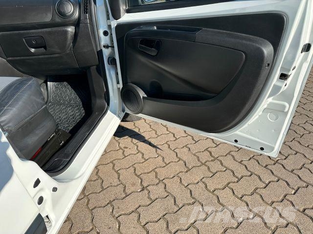 Fiat Fiorino KA/ Heckflügelt/ AC/ Dachträger/ 29.Tkm Dostavna vozila / kombiji