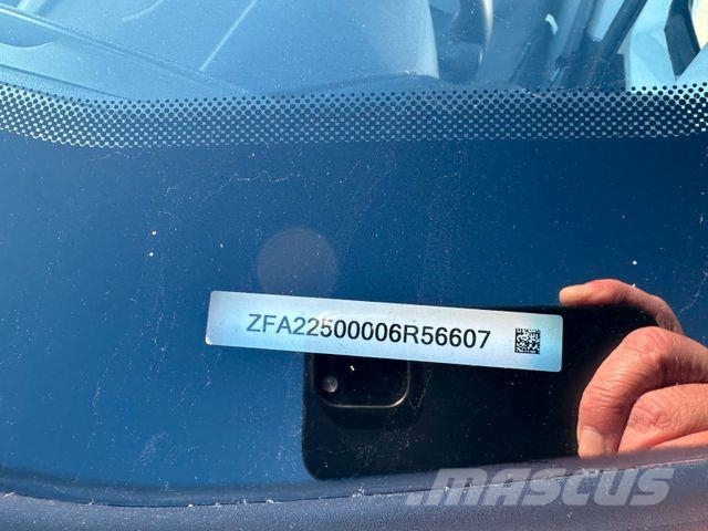 Fiat Fiorino KA/ Heckflügelt/ AC/ Dachträger/ 29.Tkm Dostavna vozila / kombiji