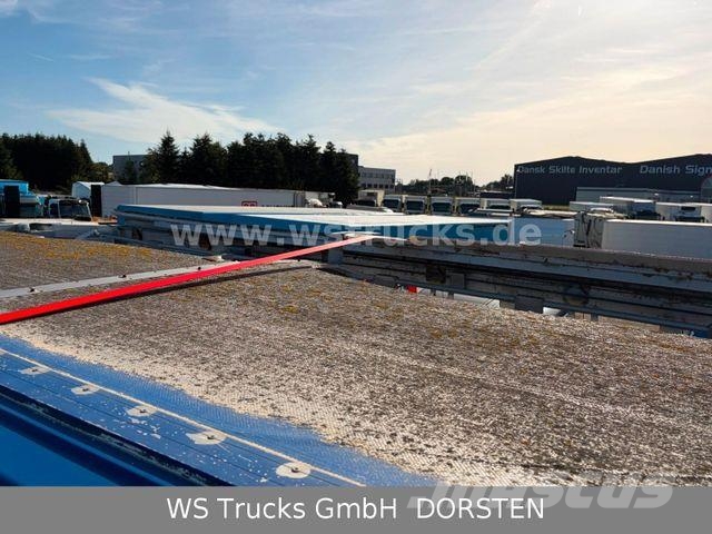 Finkl 3 Stock Hubdach Typ 2 "Unfall" Polprikolice za prevoz živine