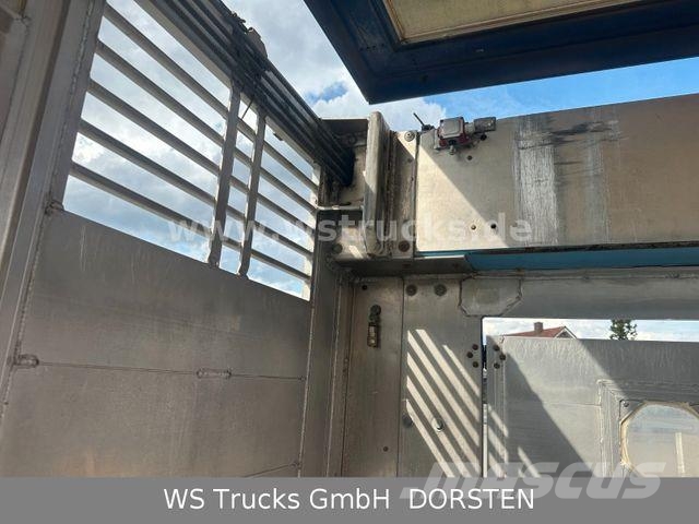 Finkl 3 Stock Hubdach Typ 2 Viehtransportauflieger