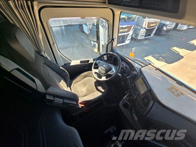 Ford F-MAX * SCHUBBODEN * STANDKLIMA * RETARDER * ACC Motrici e Trattori Stradali