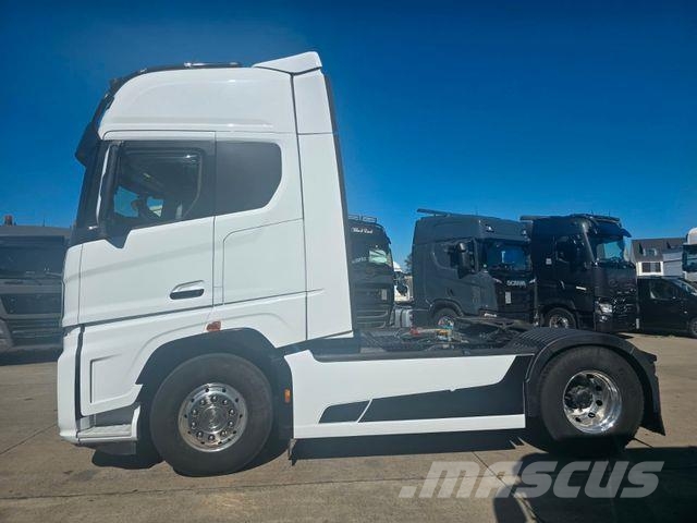 Ford F-MAX * SCHUBBODEN * STANDKLIMA * RETARDER * ACC Motrici e Trattori Stradali
