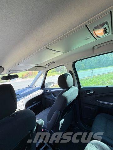 Ford Galaxy Trend Transporterek