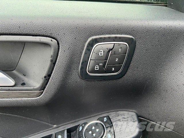 Ford Kuga 180PS FHEV Active X Pano iACC Navi Vieglais kravas automobilis/izkraušana no sāniem