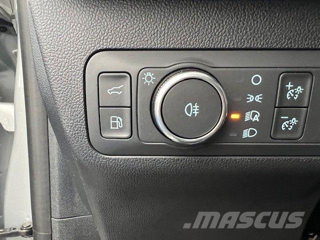 Ford Kuga 243PS Autm. PHEV ST-Line X Navi HUD Vieglais kravas automobilis/izkraušana no sāniem