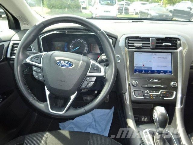 Ford Mondeo 187PS Autm. Hybrid Titanium Navi Tempomat Henkilöautot
