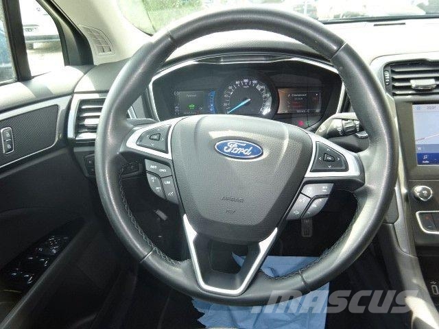 Ford Mondeo 187PS Autm. Hybrid Titanium Navi Tempomat Henkilöautot