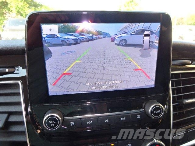 Ford Tourneo Custom 130PS Titanium L2 StdHzg Furgonetas cerradas