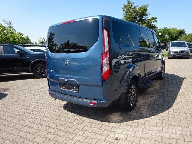 Ford Tourneo Custom 130PS Titanium L2 StdHzg Furgonetas cerradas