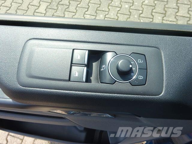 Ford Tourneo Custom 170PS Autm. Titanium L2 Panorama Furgonetas cerradas