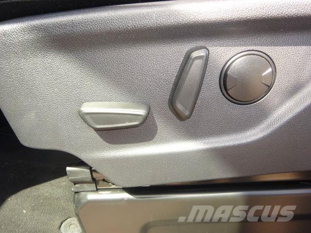 Ford Tourneo Custom 170PS Autm. Titanium L2 Panorama Furgonetas cerradas