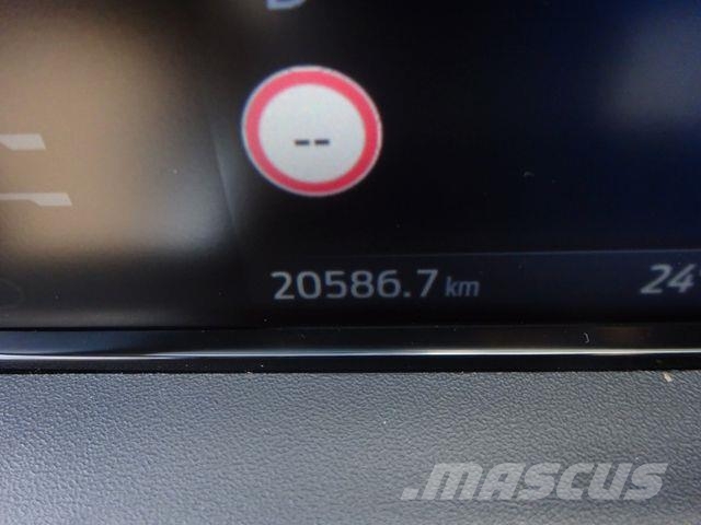 Ford Tourneo Custom 170PS Autm. Titanium L2 Panorama Furgonetas cerradas