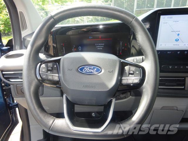 Ford Tourneo Custom 170PS Autm. Titanium L2 Panorama Furgonetas cerradas