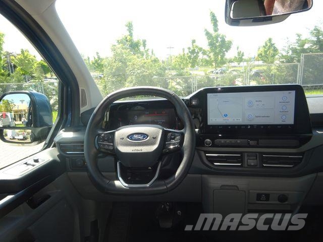 Ford Tourneo Custom 170PS Autm. Titanium L2 Panorama Dostavna vozila / kombiji