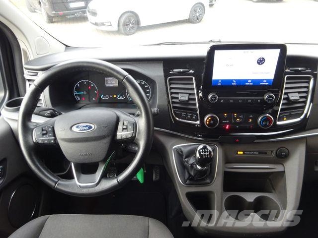 Ford Tourneo Custom 185PS Titanium L2 Bi-Xenon Varevogne