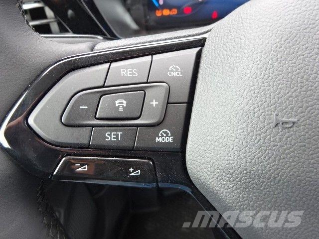 Ford Transit Connect L1 Limited 4x4 AHK Stndhz 2xSTür Furgonetas cerradas