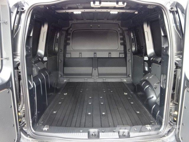 Ford Transit Connect L1 Limited 4x4 AHK Stndhz 2xSTür Furgonetas cerradas