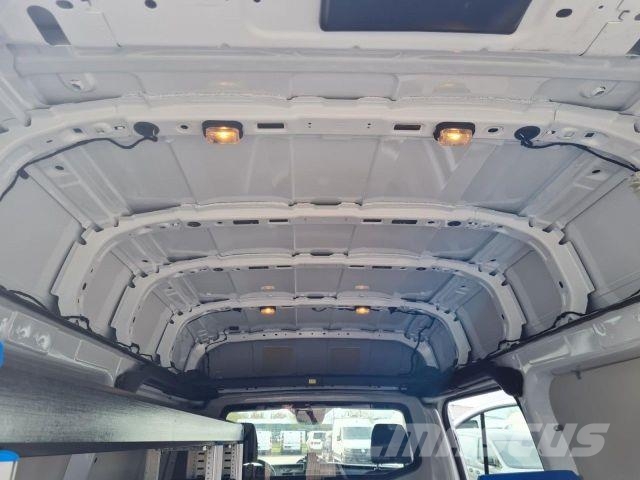 Ford Transit Custom Kasten 320 L2H2 Trend KLIMA REGAL Dostavna vozila / kombiji