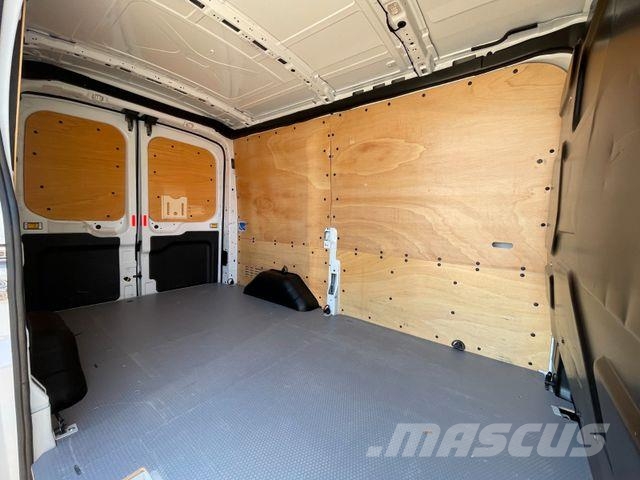 Ford Transit Kasten 350 L2 Trend/ 4x4/ AC/ AHK 2.8t Varevogne