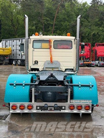Freightliner FL70 4x2 elek verschiebbare Sattelkupplung *TOP* وحدات الجر