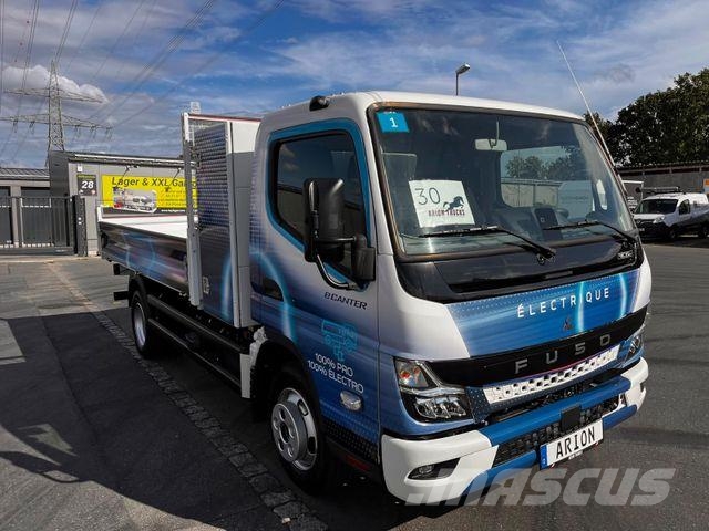Fuso 4C15 e-Canter/AC/Electric/3Seats/Kipper/JPM/ شاحنات قلابة
