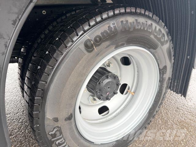 Fuso Canter 7C18/Koffer+LBW/kurz/NUR1800KM/Automatik Kapali kasa kamyonetler