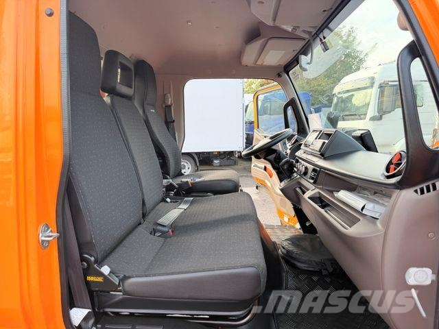 Fuso eCanter7C18e/200kmReichweite/L-Batterie/3Sitze Utilitaire benne