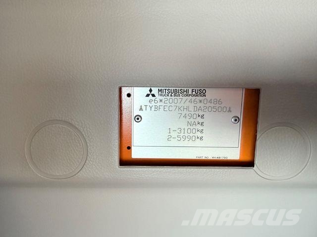 Fuso eCanter7C18e/200kmReichweite/L-Batterie/3Sitze Utilitaire benne