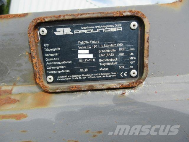 Futura digging bucket, 1,000 mm, S60 coupling جرافات عكسية