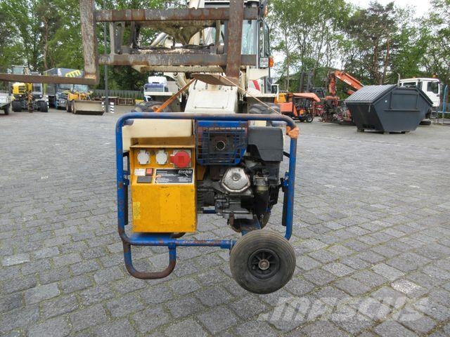 GEKO 6501 ED-AA Notstromaggregat: 220/ 400V Diesel Generators