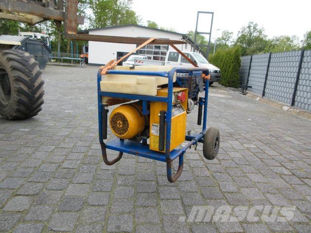 GEKO 6501 ED-AA Notstromaggregat: 220/ 400V Diesel Generators