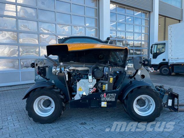 GiANT GT5048 HD / nur 384h / 4in1 Schaufel Gabel Gumikerekes homlokrakodók