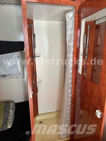  Gimmel P 3500 W Pferdeanhänger mit Wohnabteil Remorci transport animale
