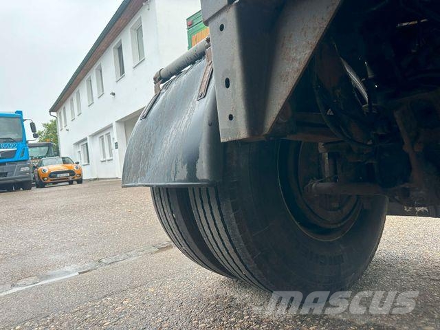 Glogger GSL ZWANGSGELENKT Návesy na prepravu kmeňov