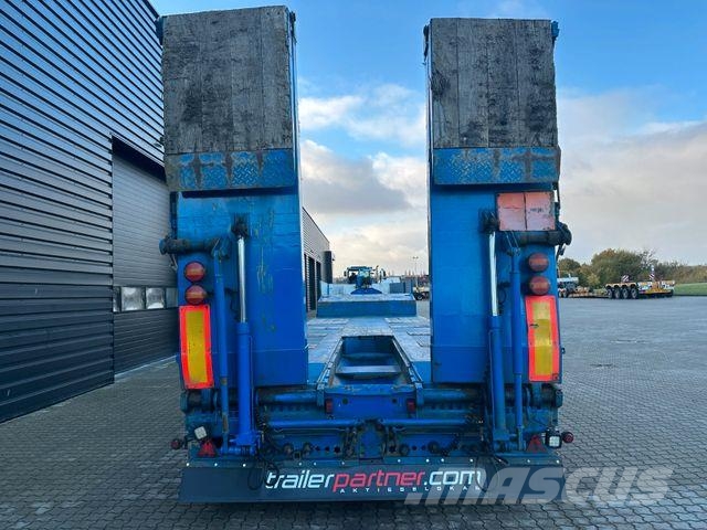 Goldhofer 4 achs tieflader / rampen / 4 x zwangsgelenkt 低平板半挂车