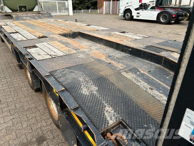Goldhofer Deichselanhänger Tieflader TU-L 4 mit 4 Achsen Góndola de cama rebajada