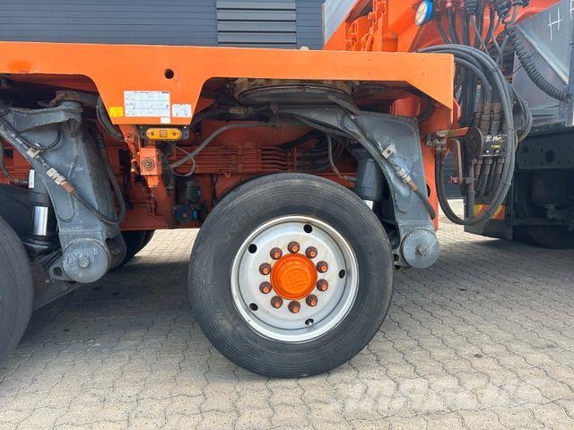 Goldhofer THP 3+5 XLE 低平板半挂车