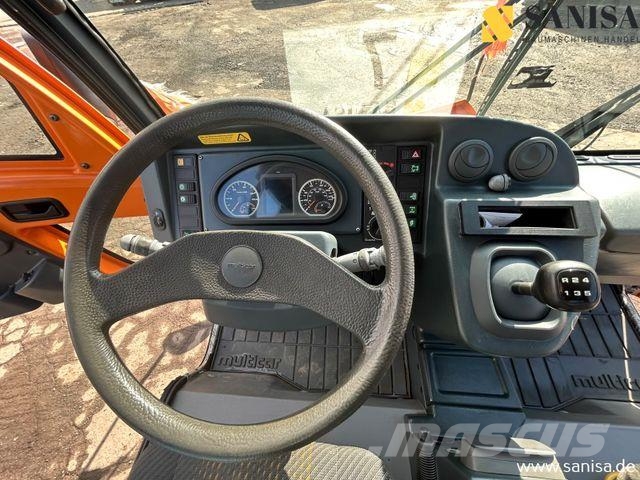Hako M30/Multicar/Salzstreuer/3 S.-Kipper/Schild/4x4 Kipper