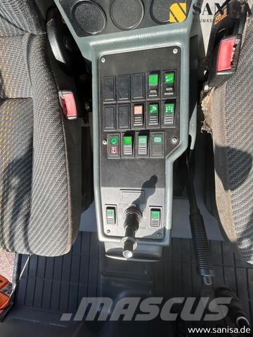 Hako M30/Multicar/Salzstreuer/3 S.-Kipper/Schild/4x4 Kipper