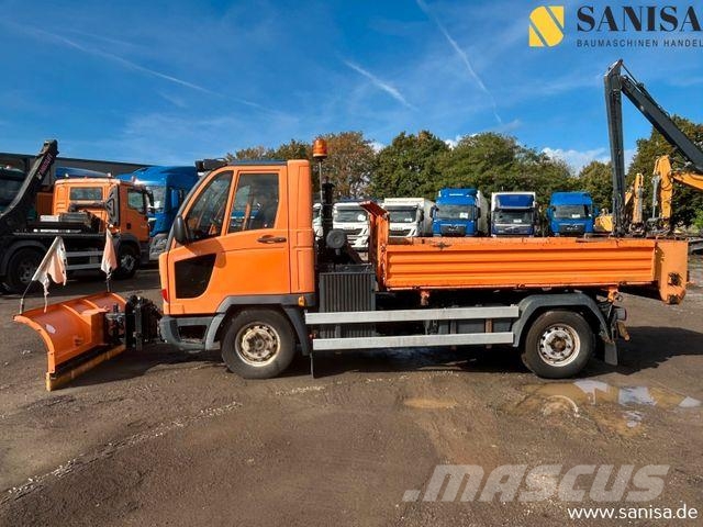 Hako M30/Multicar/Salzstreuer/3 S.-Kipper/Schild/4x4 Kipper