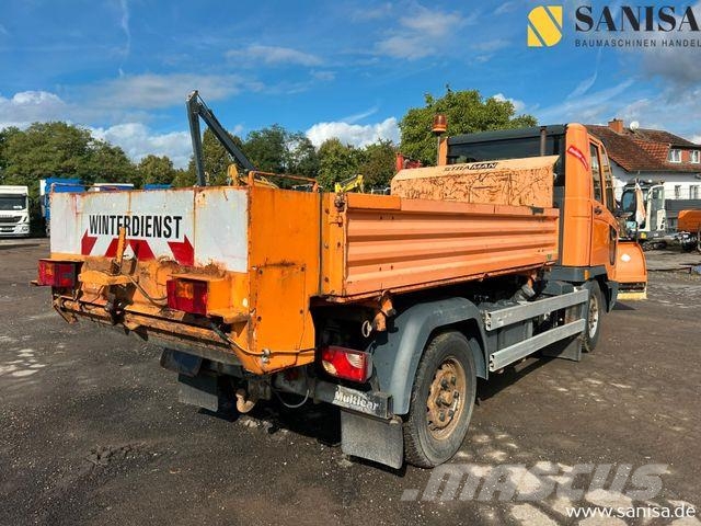 Hako M30/Multicar/Salzstreuer/3 S.-Kipper/Schild/4x4 Kipper