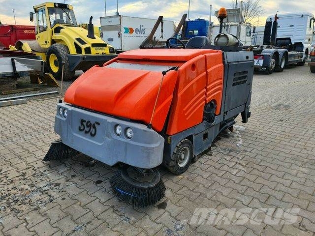 Hako matic 1800 LPG Scheuersaugmaschine Građevinarstvo – ostalo