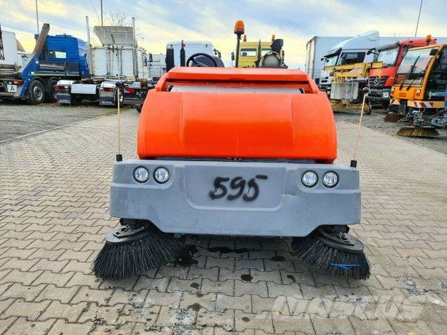 Hako matic 1800 LPG Scheuersaugmaschine Građevinarstvo – ostalo