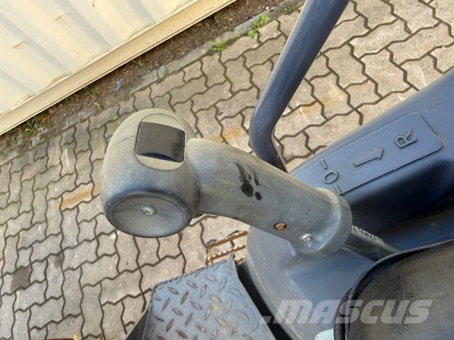 Hamm HD8VV / 2022 BJ / 431 Stunden Další válce