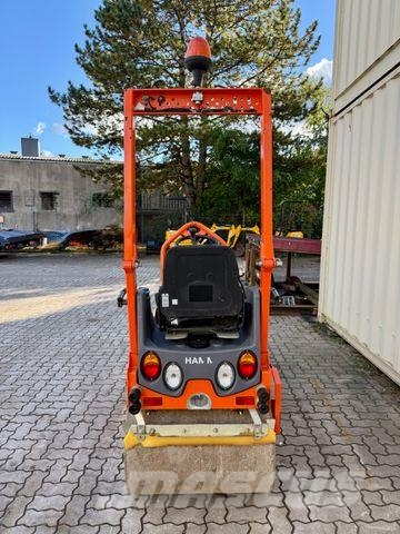 Hamm HD8VV / 2022 BJ / 431 Stunden Další válce