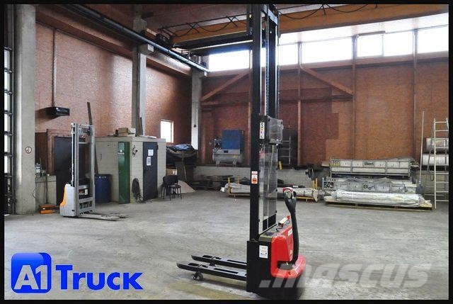 Hangcha CDD10 Korkeakeräilytrukit